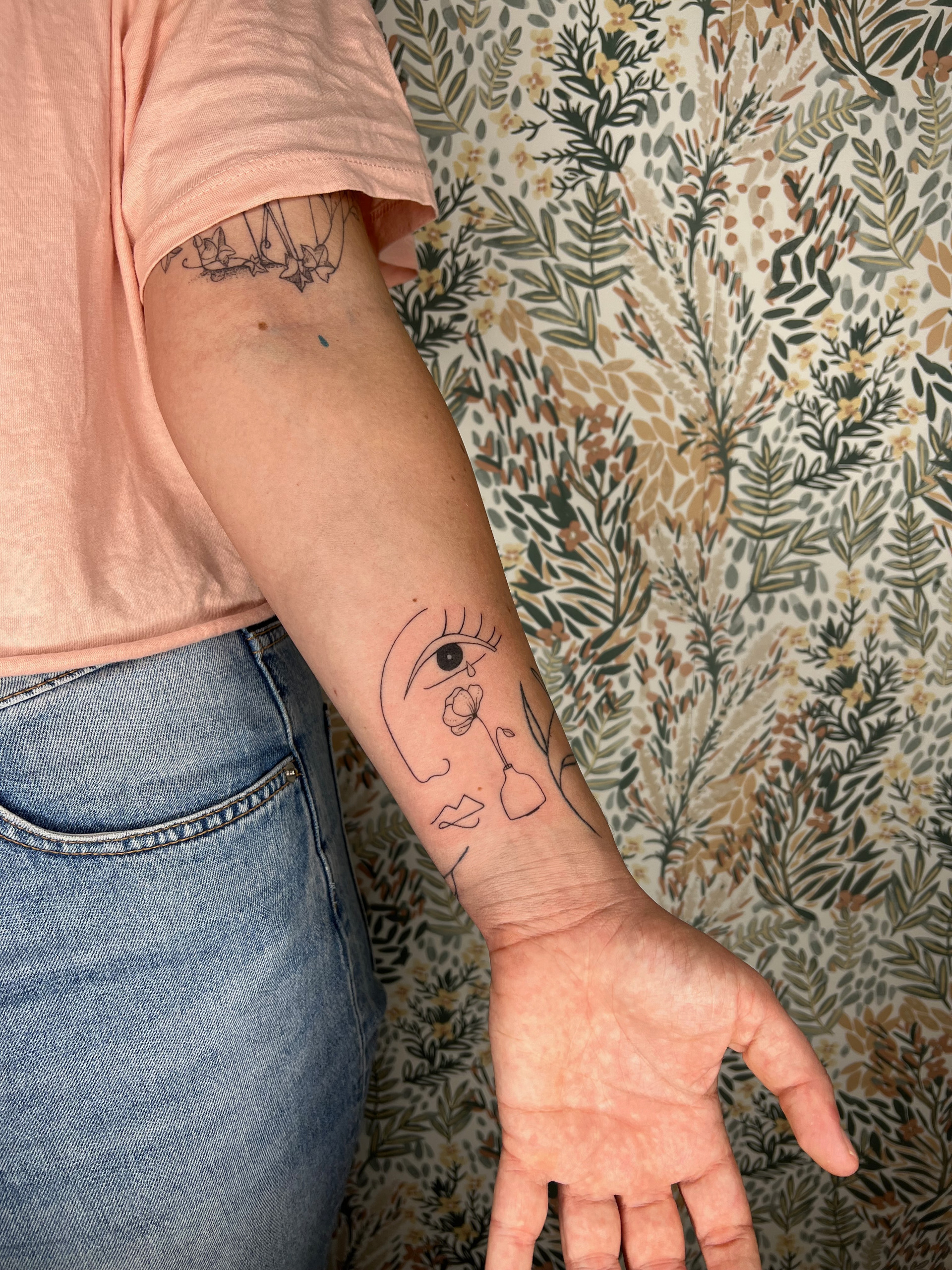 Tatouage personnalisé tout en symbolique pour Azaline